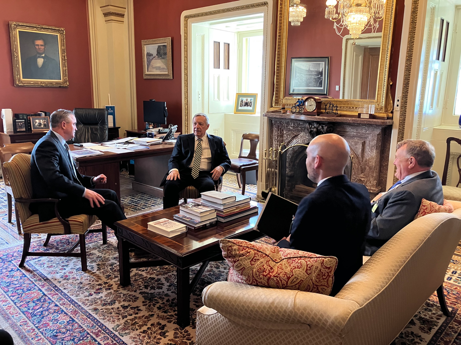 DURBIN MEETS WITH PRESIDENT OF INTERNATIONAL ASSOCIATION OF FIRE FIGHTERS